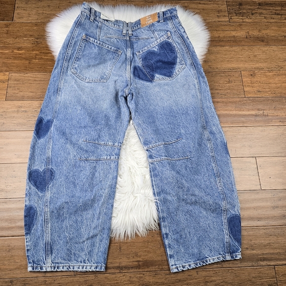 We The Free People Heart Shadow Patch Barrel Good Luck Jeans 27 - Picture 4 of 14